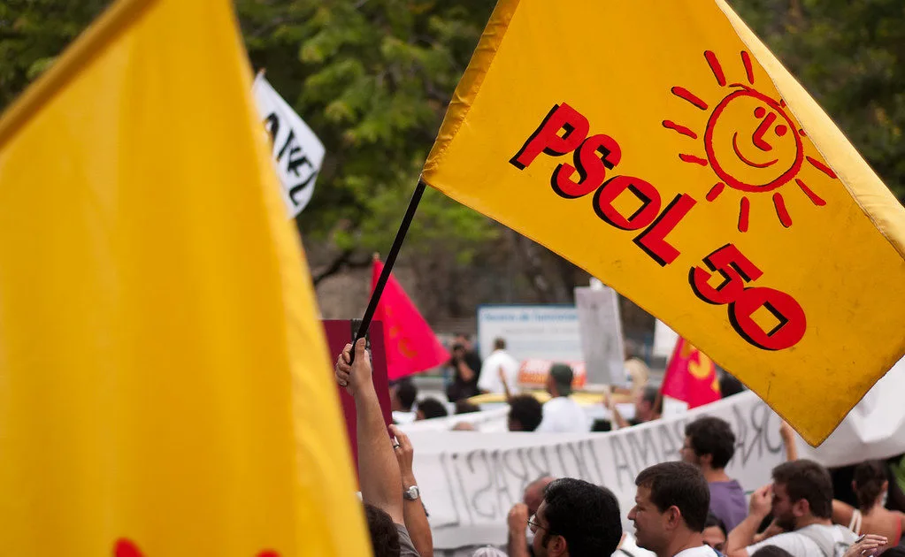 Vitória da autonomia: PSOL rejeita federação com o PT